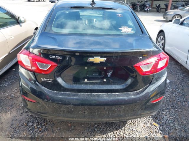 1G1BE5SMXH7234309 Chevrolet Cruze Lt Auto