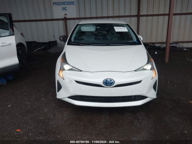 JTDKARFU2H3041437 Toyota Prius Three