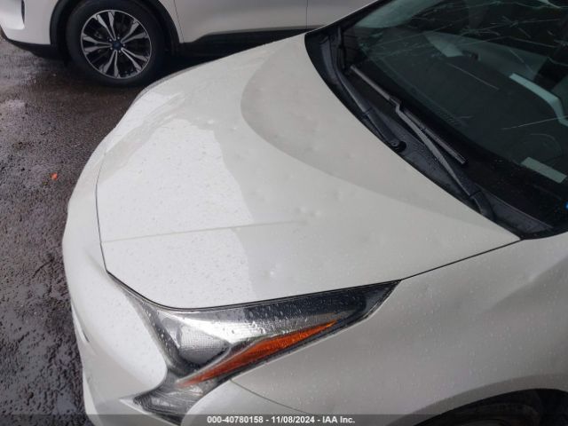 JTDKARFU2H3041437 Toyota Prius Three
