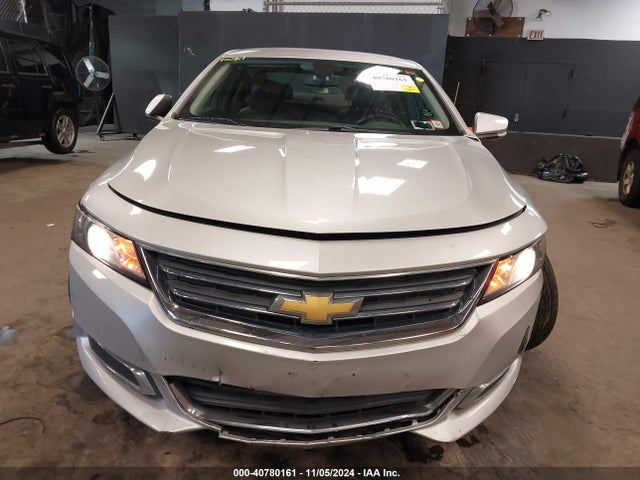 Chevrolet IMPALA 1LT 2017 2G1105SA5H9150381 Image 13