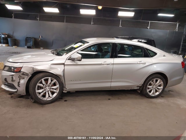 Chevrolet IMPALA 1LT 2017 2G1105SA5H9150381 Image 15