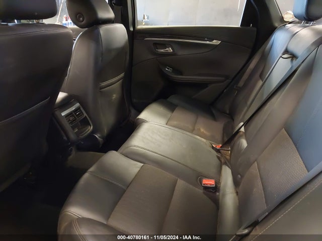 Chevrolet IMPALA 1LT 2017 2G1105SA5H9150381 Image 8