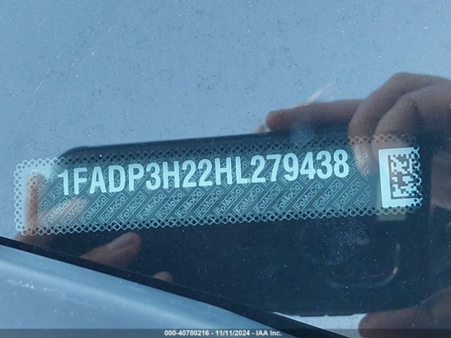 1FADP3H22HL279438 Ford FOCUS SEL