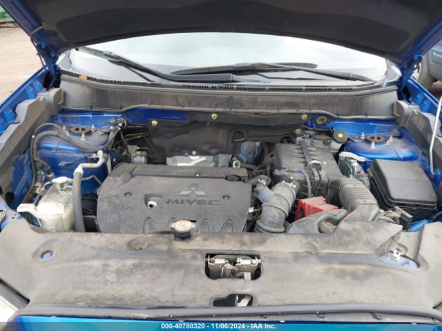 JA4AP3AU0JZ024261 Mitsubishi Outlander Sport 2.0 Le