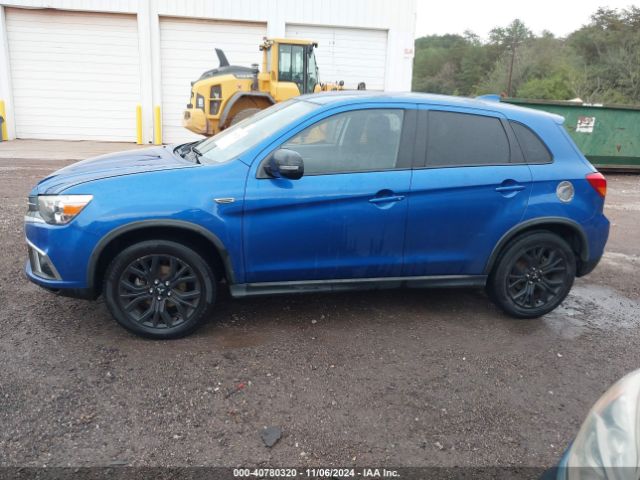 JA4AP3AU0JZ024261 Mitsubishi Outlander Sport 2.0 Le