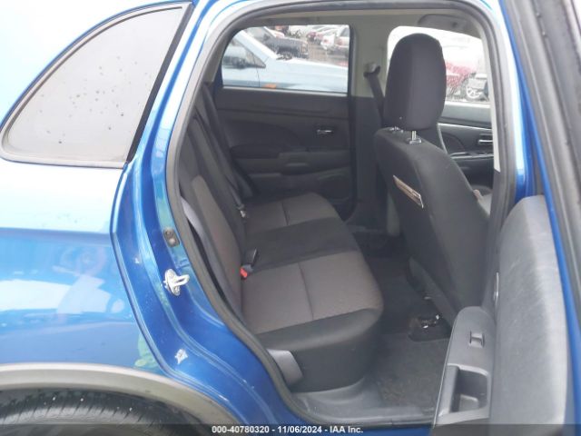 JA4AP3AU0JZ024261 Mitsubishi Outlander Sport 2.0 Le