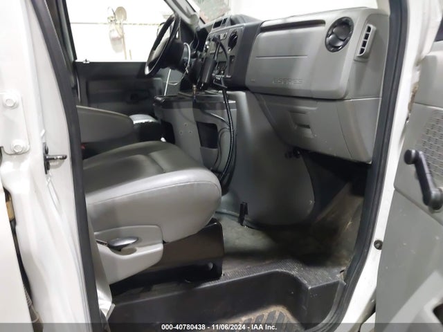 Ford E-250 Commercial 2014 1FTNE2EL0EDA74797 Image 5