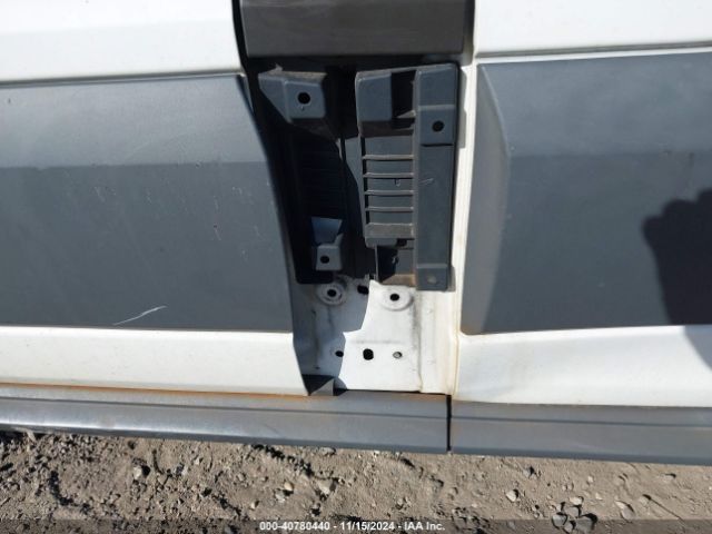 1FTNE1ZM3FKB29835 Ford Transit-150