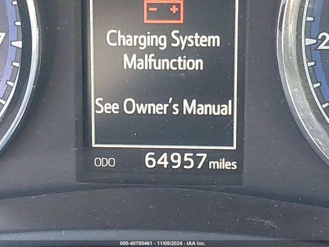 Toyota COROLLA SE 2018 5YFBURHE6JP784192 Image 16