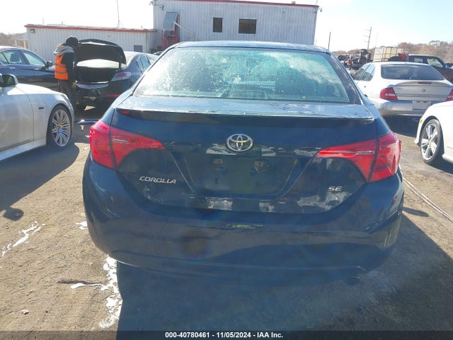 Toyota COROLLA SE 2018 5YFBURHE6JP784192 Image 17