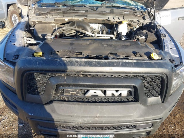 1C6RR7LTXMS535530 RAM 1500 Classic Warlock  4x4 5'7 Box