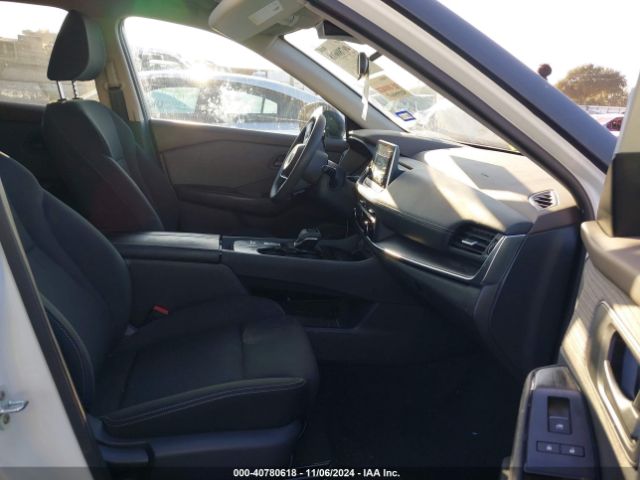5N1BT3AA1PC844030 Nissan Rogue S Fwd