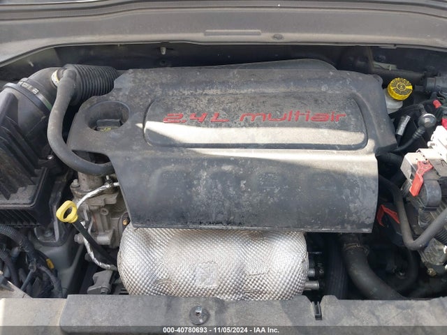 ZACCJBBB4HPG55305 Jeep Renegade Latitude 4x4