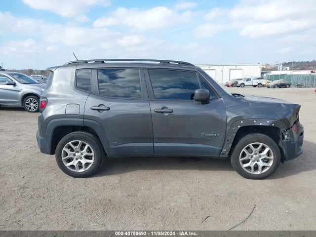 ZACCJBBB4HPG55305 Jeep Renegade Latitude 4x4