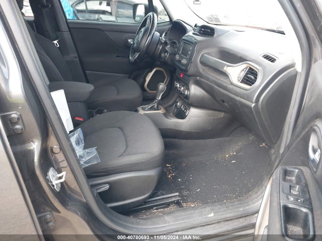 ZACCJBBB4HPG55305 Jeep Renegade Latitude 4x4