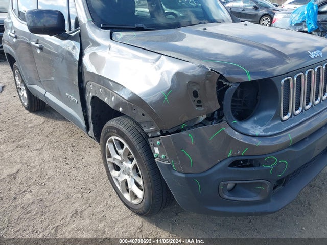 ZACCJBBB4HPG55305 Jeep Renegade Latitude 4x4