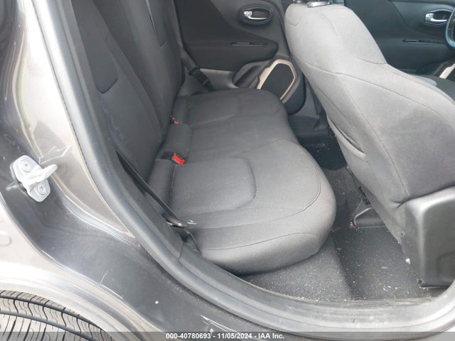 ZACCJBBB4HPG55305 Jeep Renegade Latitude 4x4