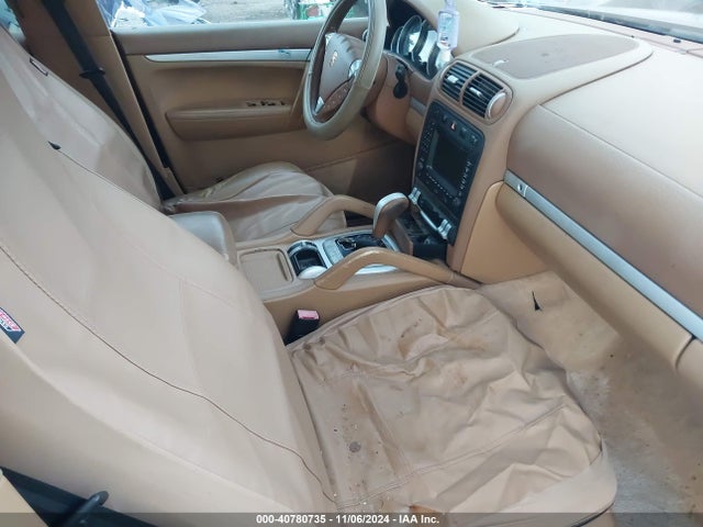 2004 PORSCHE CAYENNE WP1AB29P74LA68857 Photo 4