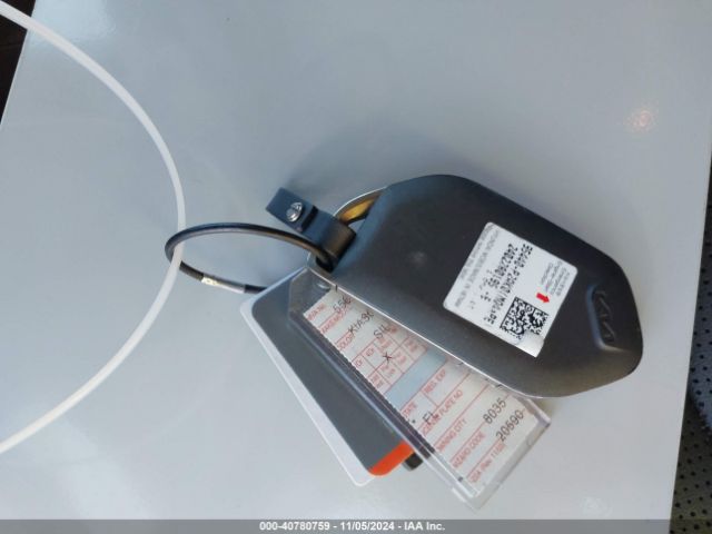 5XYRL4JC3RG285122 KIA SORENTO S