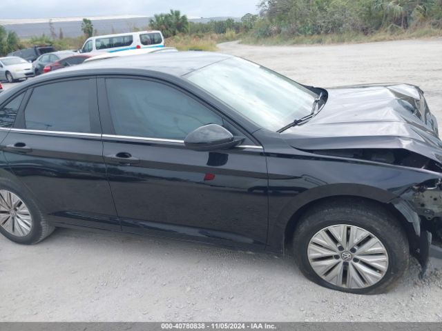 3VWN57BU2LM005439 Volkswagen Jetta 1.4t R-line/1.4t S