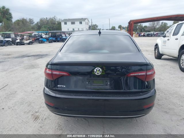 3VWN57BU2LM005439 Volkswagen Jetta 1.4t R-line/1.4t S