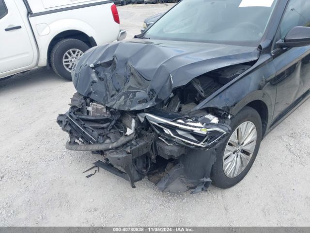 3VWN57BU2LM005439 Volkswagen Jetta 1.4t R-line/1.4t S