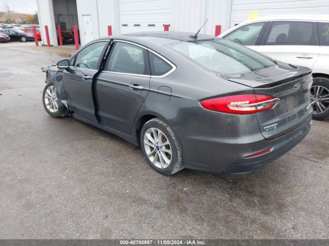 3FA6P0SUXKR249615 Ford Fusion Energi Titanium
