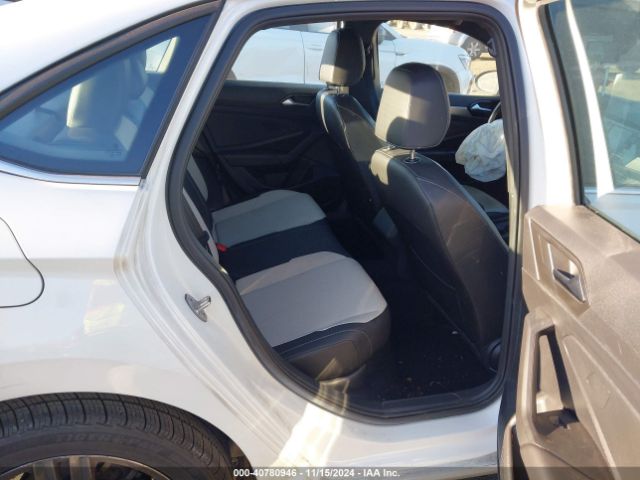 3VWC57BU6KM242196 Volkswagen Jetta 1.4t R-line/1.4t S/1.4t Se