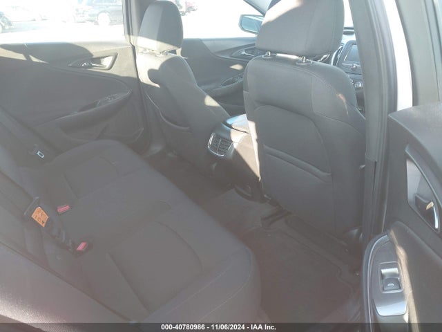 Chevrolet MALIBU LT 2018 1G1ZD5ST9JF202164 Image 8
