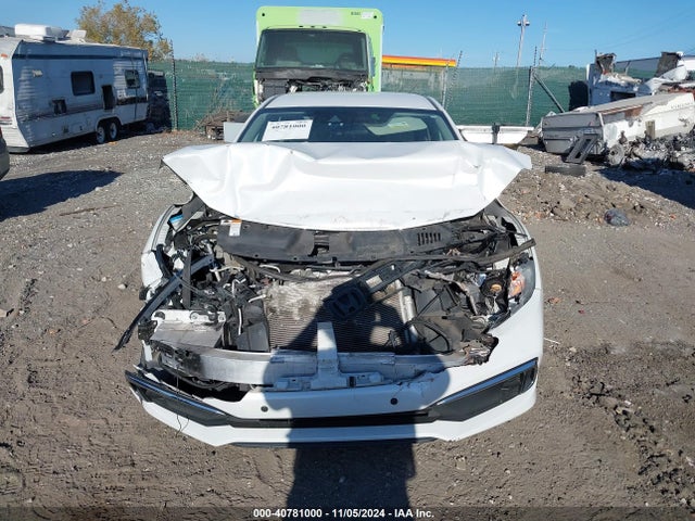 Honda Civic Lx 2019 2HGFC2F64KH548026 Image 11