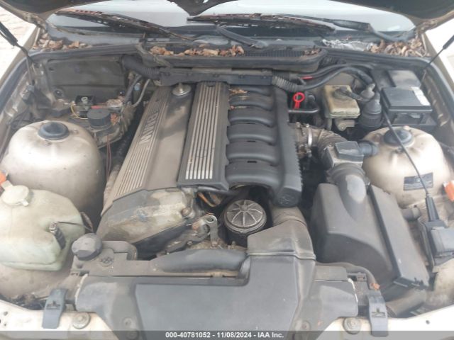 1992 BMW 325 WBACB4317NFF91404 Photo 9