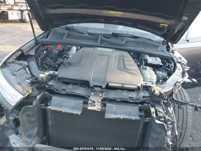 WA1LHAF78JD013955 Audi Q7 2.0t Premium