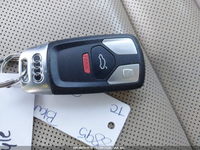 WA1LHAF78JD013955 Audi Q7 2.0t Premium
