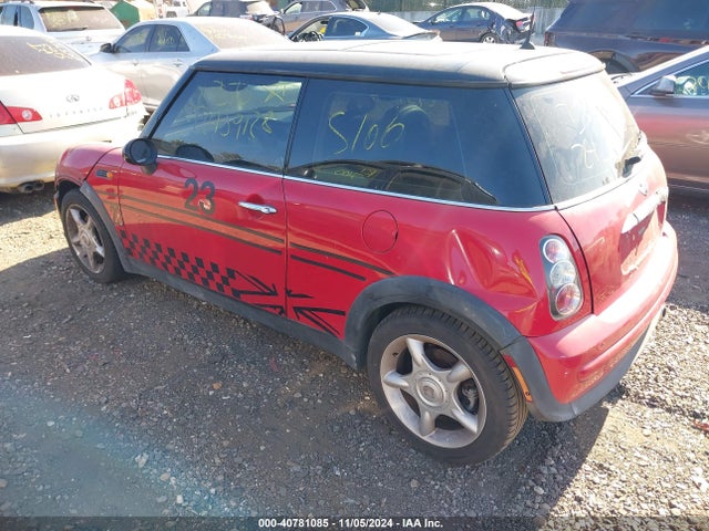 2003 MINI COOPER WMWRC33473TE19139 Photo 2