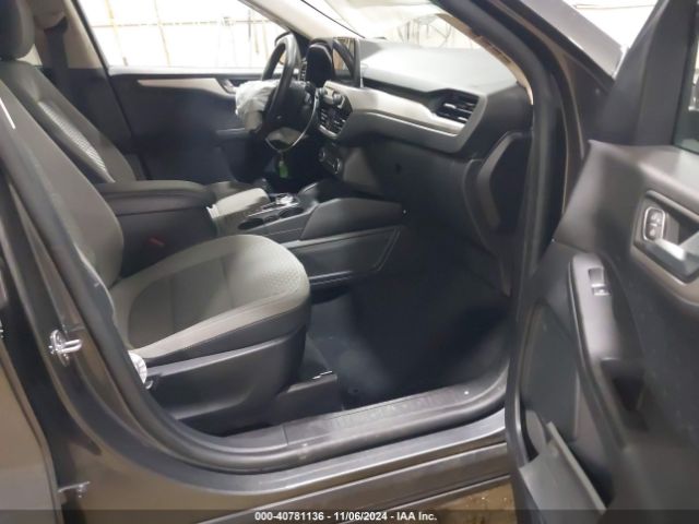 1FMCU9G62LUA97808 Ford ESCAPE SE