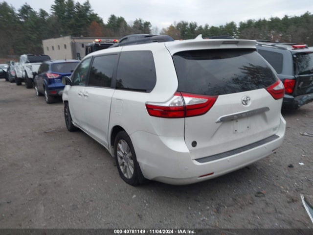 5TDDZ3DC3HS153042 Toyota Sienna Limited Premium 7 Passenger