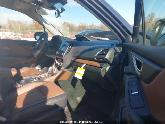 JF2SKARC0NH530176 Subaru Forester Touring