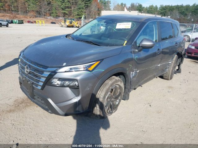 JN8BT3BB4RW425672 Nissan Rogue Sv Intelligent Awd