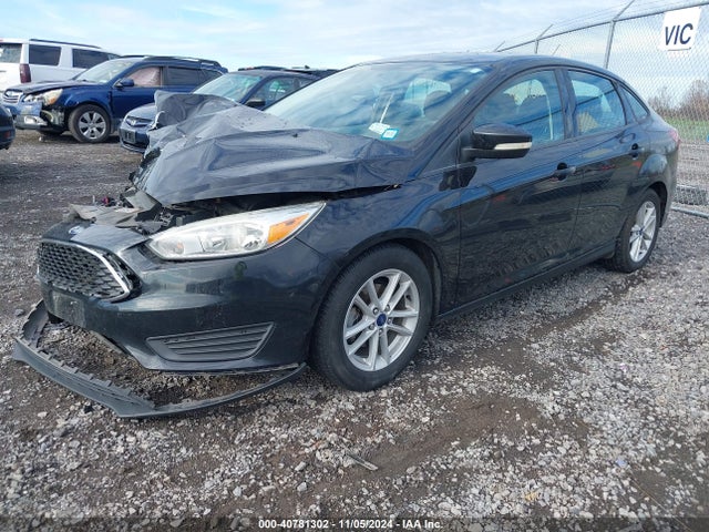 Ford FOCUS SE 2017 1FADP3F20HL292045 Image 2