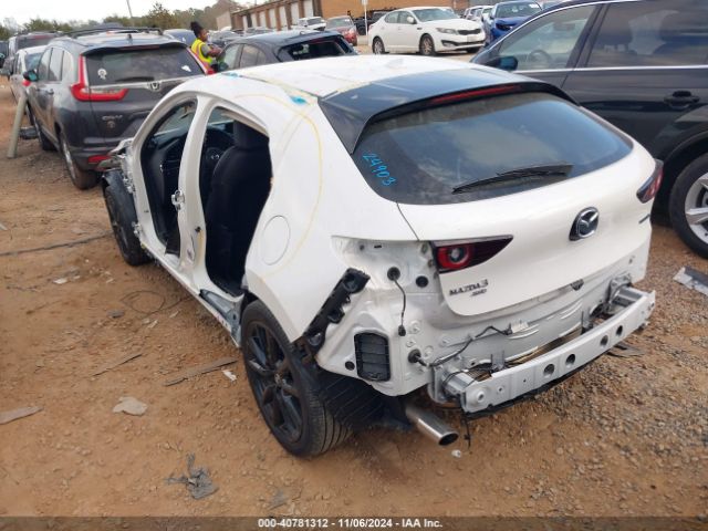 JM1BPBML3N1508226 Mazda Mazda3 Premium