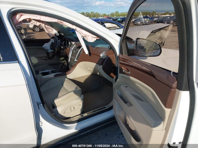 2011 CADILLAC SRX 3GYFNBEYXBS546820 Photo 4