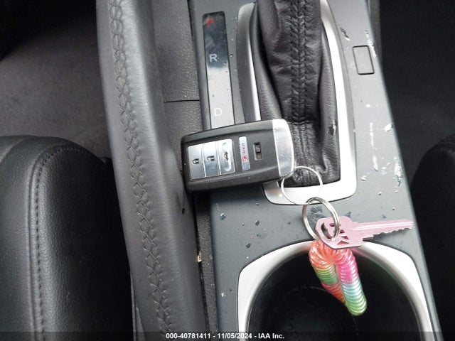 19UDE2F31JA003325 Acura Ilx Acurawatch Plus Package