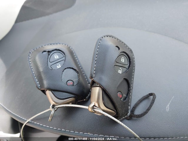 Lexus CT 200H 2014 JTHKD5BH4E2188108 Image 11