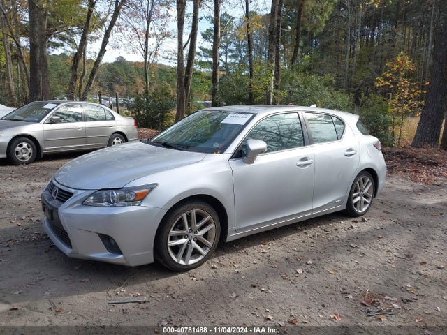 Lexus CT 200H 2014 JTHKD5BH4E2188108 Image 2