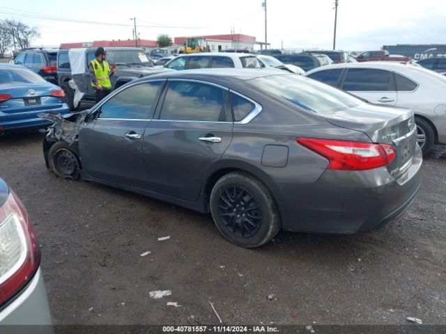 1N4AL3AP2HN303889 Nissan Altima 2.5/2.5 S/2.5 Sl/2.5 Sr/2.5 Sv