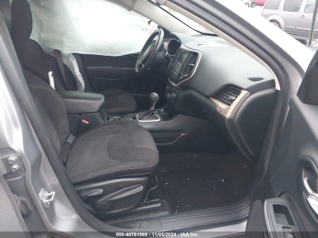 Jeep Cherokee Latitude 2015 1C4PJMCS1FW615341 Image 5