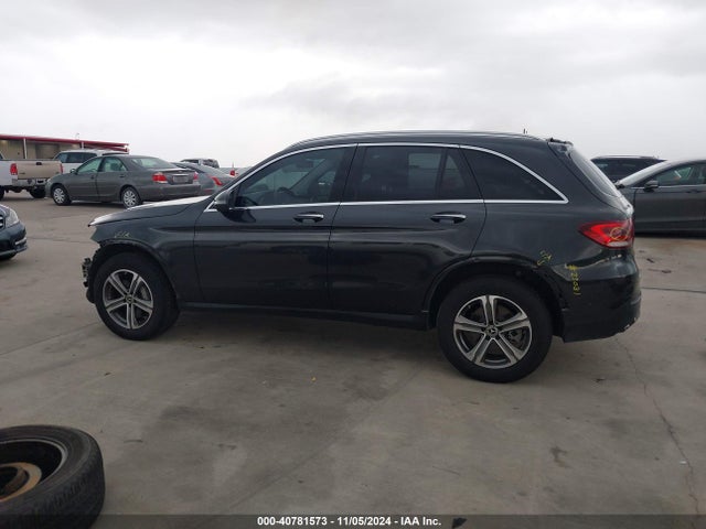 W1N0G8DB4NG109722 Mercedes-Benz Glc 300 Suv