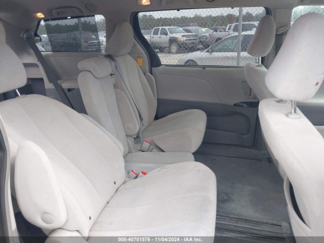 5TDKK3DC9ES410941 Toyota Sienna Le V6 8 Passenger