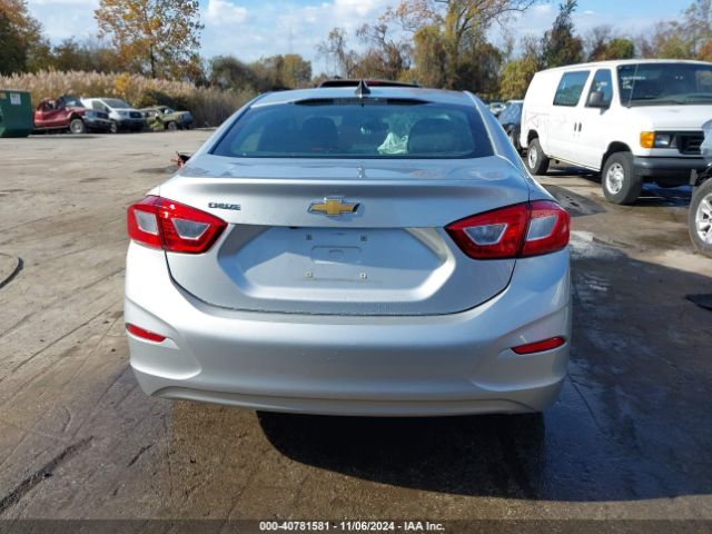 1G1BC5SM5J7241373 Chevrolet Cruze Ls Auto