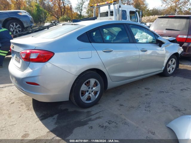 1G1BC5SM5J7241373 Chevrolet Cruze Ls Auto
